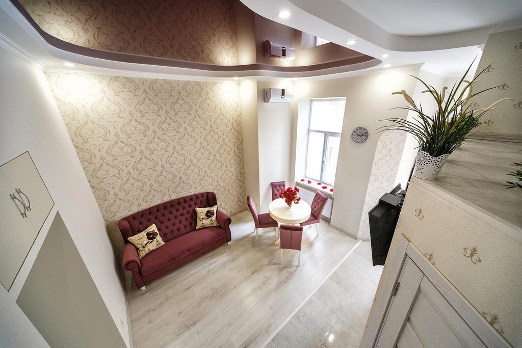 American Apartment Лвив Екстериор снимка